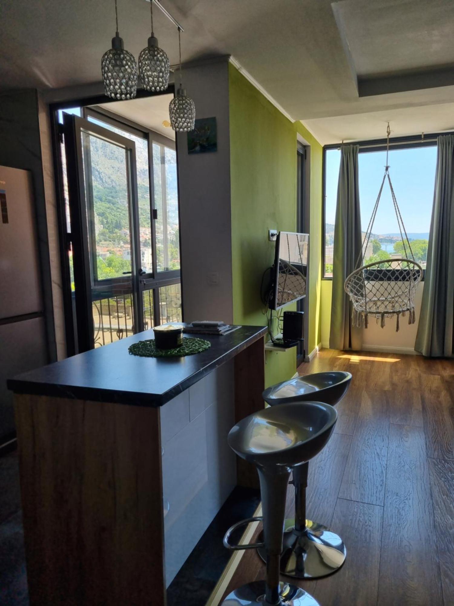 Apartment Luxury 4 Star, Amazing View With Free Parking Omis